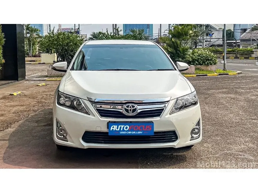 Jual Mobil Toyota Camry Hybrid 2014 Hybrid 2.5 di DKI Jakarta Automatic Sedan Putih Rp 235.000.000