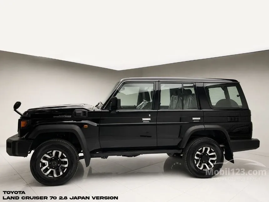 2026 Toyota Land Cruiser 70 GXL SUV