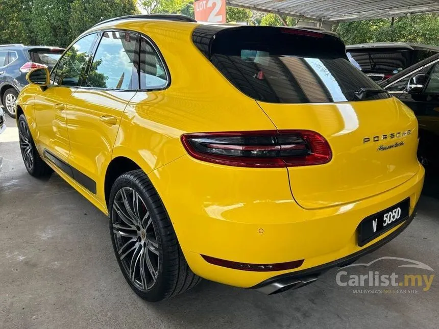 2014 Porsche Macan Turbo SUV