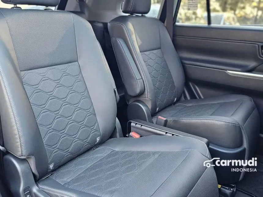 2025 Toyota Kijang Innova Zenix Q HV TSS Modellista (Non Premium Color) MPV