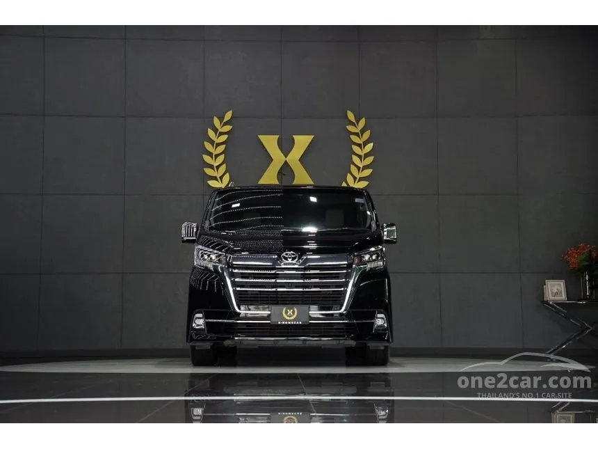 2020 Toyota Majesty Premium Van