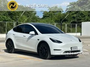 2023 TESLA Model Y Long Range SUV