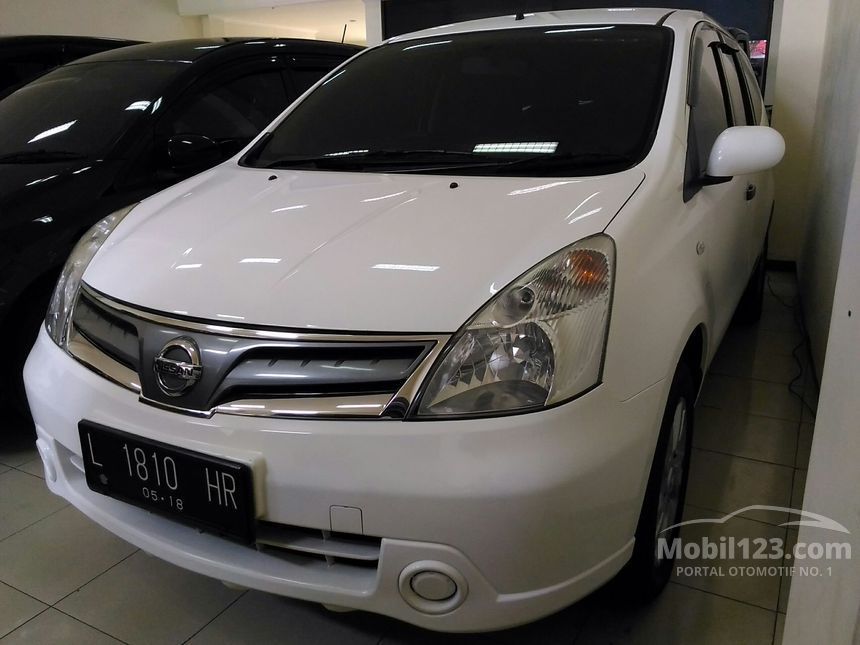Jual Mobil  Nissan  Grand Livina 2013 SV 1 5 di Jawa Timur 