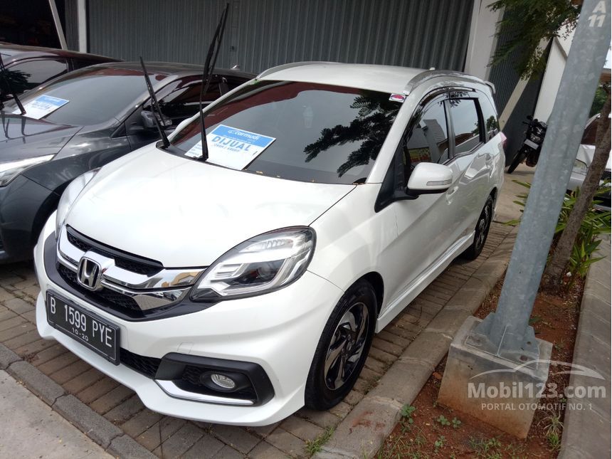 Jual Mobil Honda Mobilio 2016 RS 1.5 di Jawa Barat 