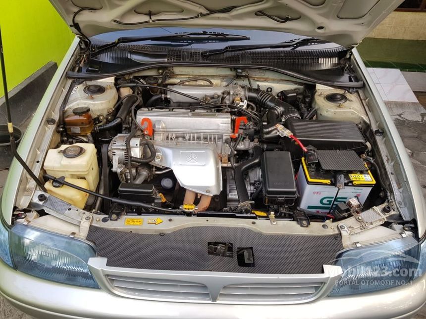 1995 Toyota Corona Sedan