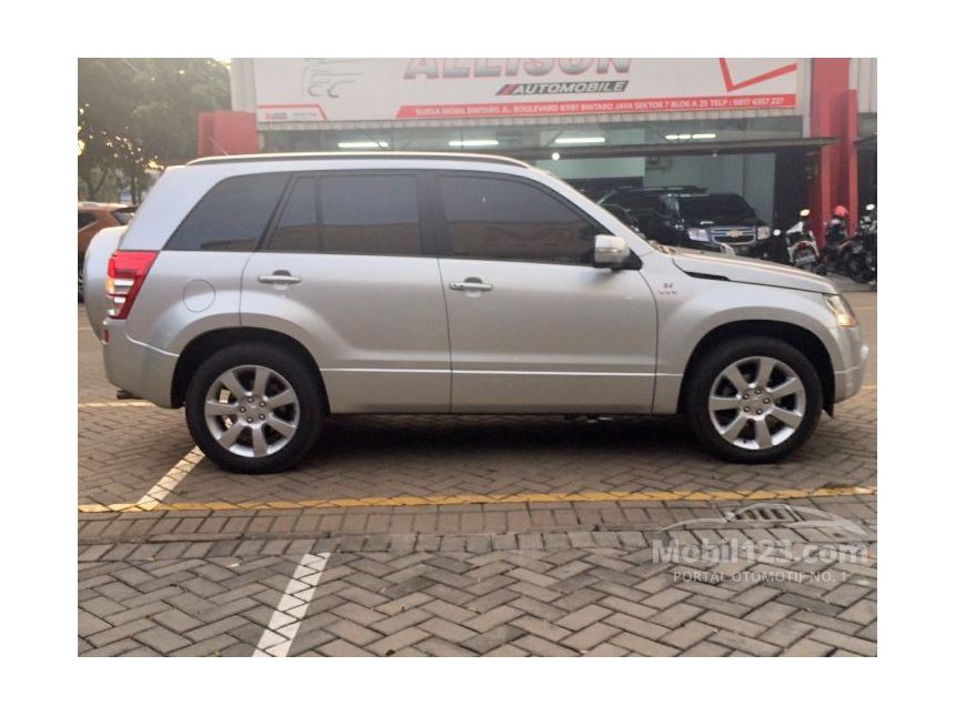 Jual Mobil  Suzuki  Grand  Vitara  2010 2 4 2 4 di DKI  Jakarta  