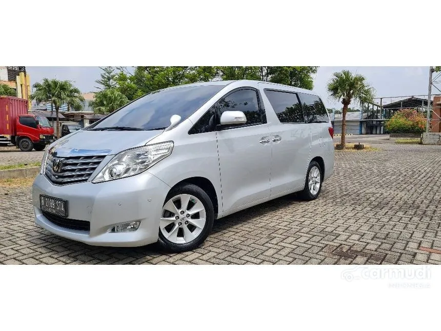 2011 Toyota Alphard G MPV