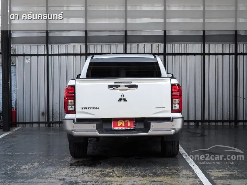 2025 Mitsubishi TRITON Plus Ultra Double Cab Pickup