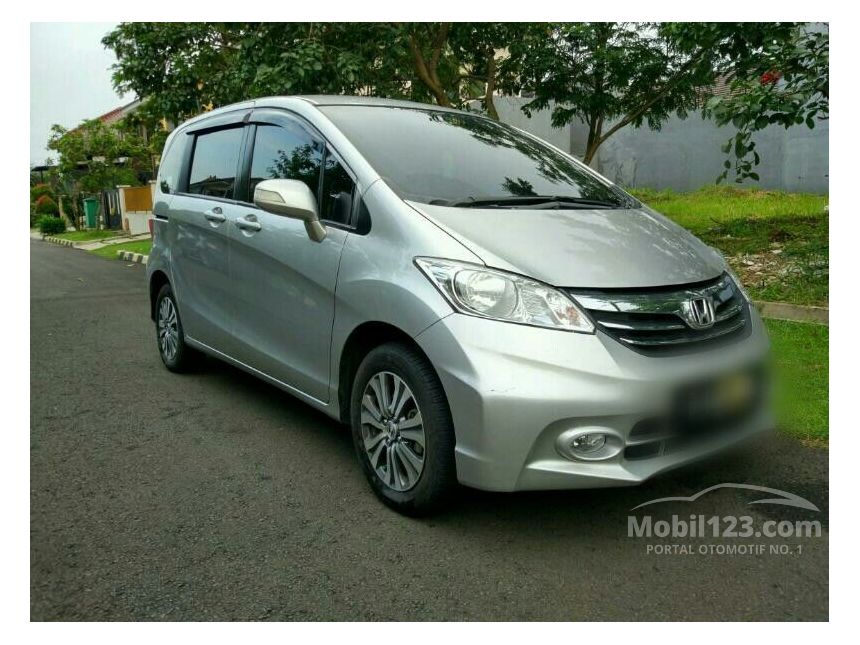 Jual Mobil  Honda  Freed  2013 E 1 5 di Banten Automatic MPV 