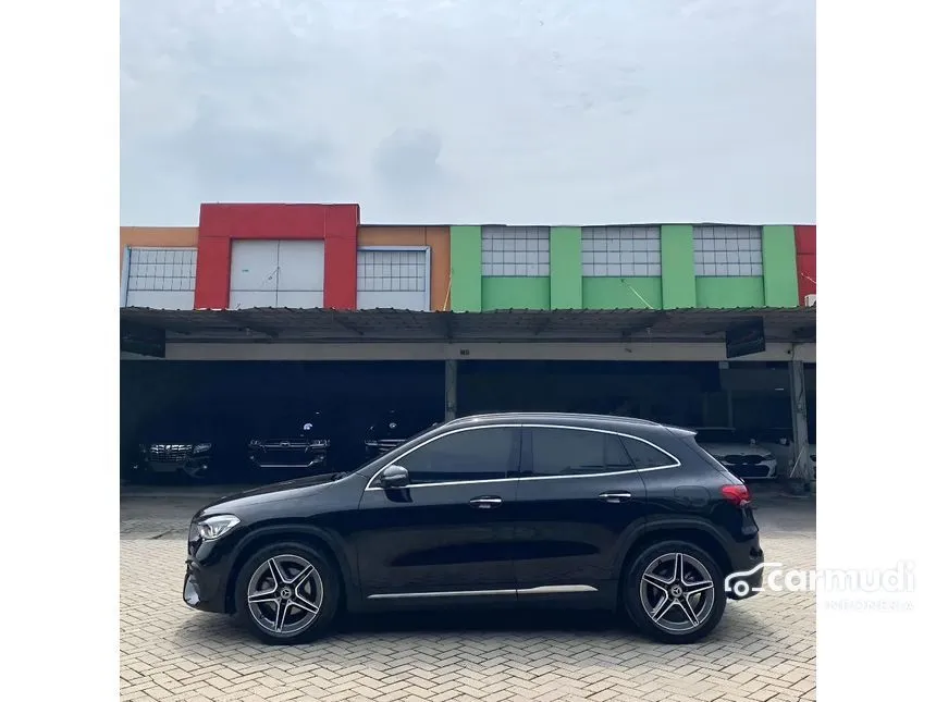 2023 Mercedes-Benz GLA200 AMG Line SUV