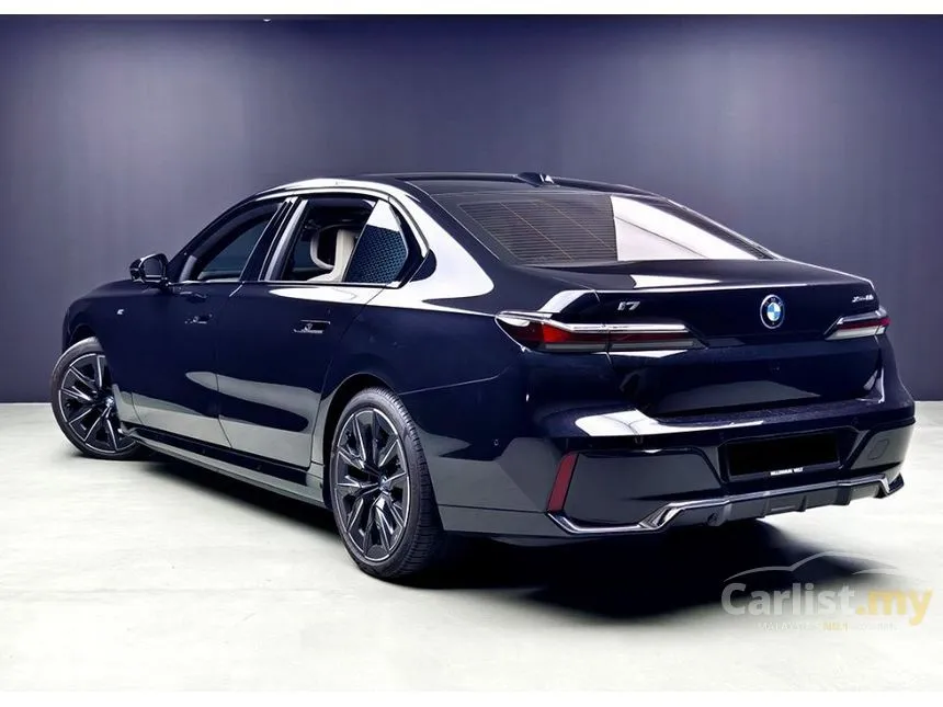 2023 BMW i7 xDrive60 M Sport Sedan