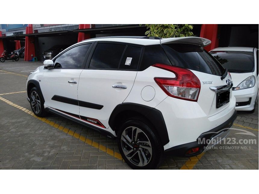 Jual Mobil  Toyota  Yaris  2019 TRD  Sportivo  Heykers 1 5 di 