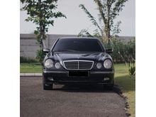 PRE LOVED 2002 Mercedes-Benz E260 Elegance