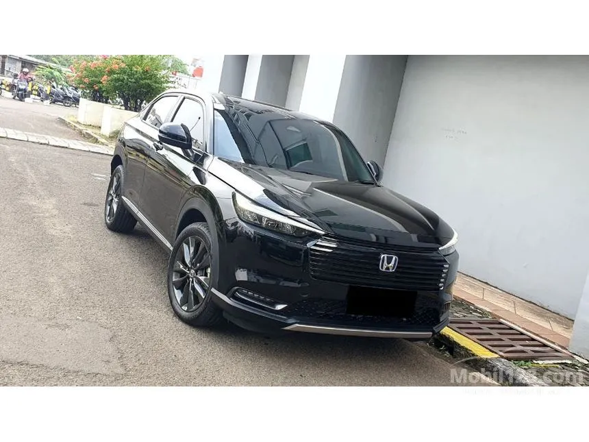 2025 Honda HR-V e:HEV SUV