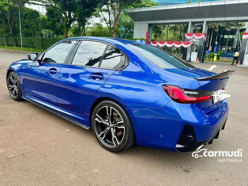 2023 BMW 320i M Sport Sedan