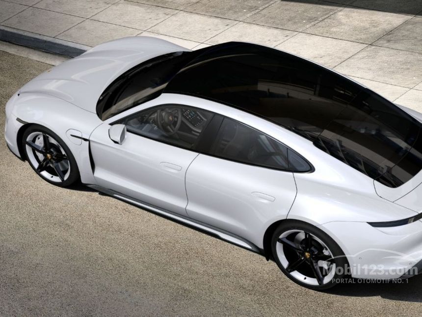 2020 Porsche Taycan 4S Performance Battery Sedan