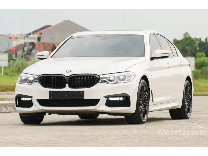 2020 BMW 520i M Sport 75th Edition Sedan