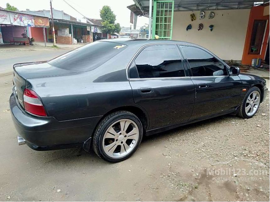 1994 Honda Accord Manual Sedan