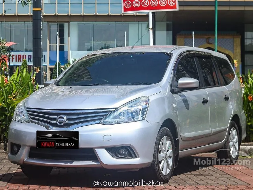 Jual Mobil Nissan Grand Livina 2016 SV 1.5 di DKI Jakarta Automatic MPV Silver Rp 113.000.000