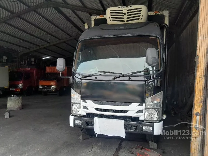 2021 Isuzu Elf NMR 71 HD 5.8 Truck