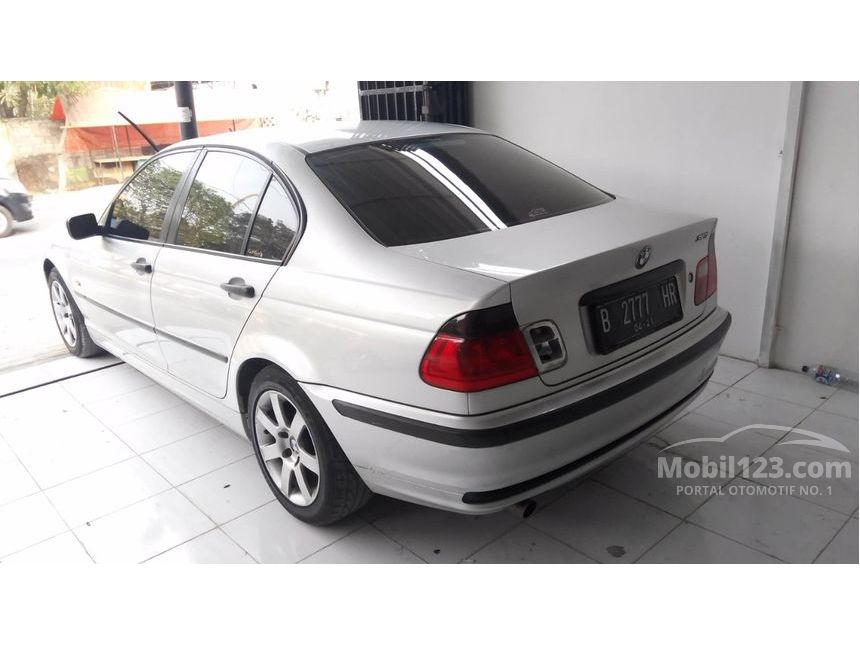 Jual Mobil BMW 318i 2001 E46 1.9 di Banten Automatic Sedan 