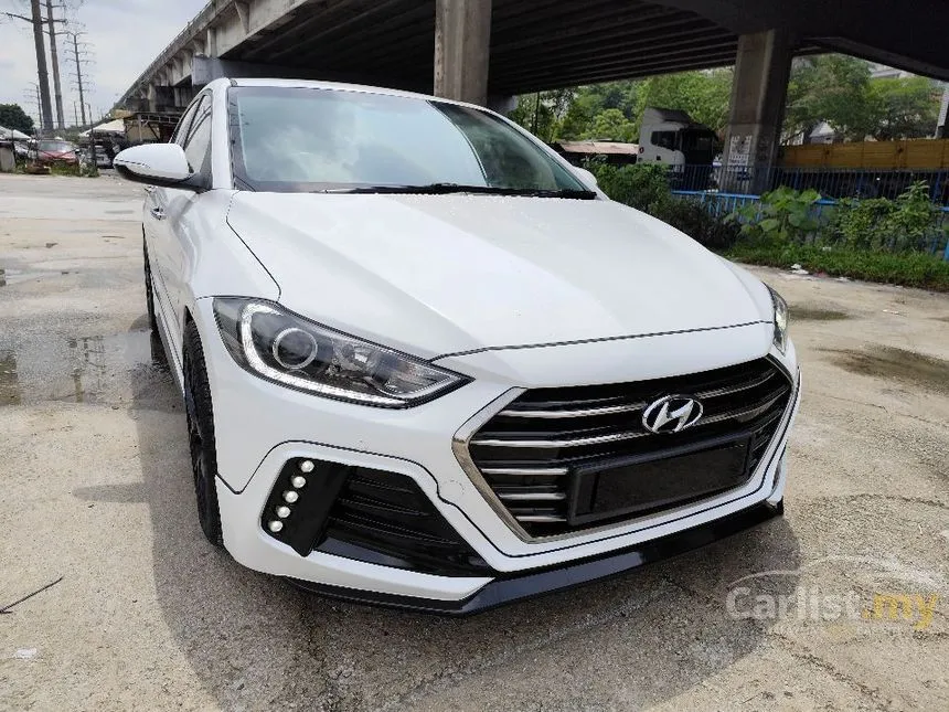 2017 Hyundai Elantra Dynamic Sedan