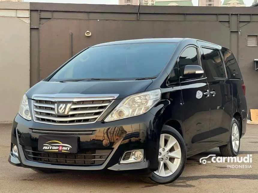 2013 Toyota Alphard G MPV