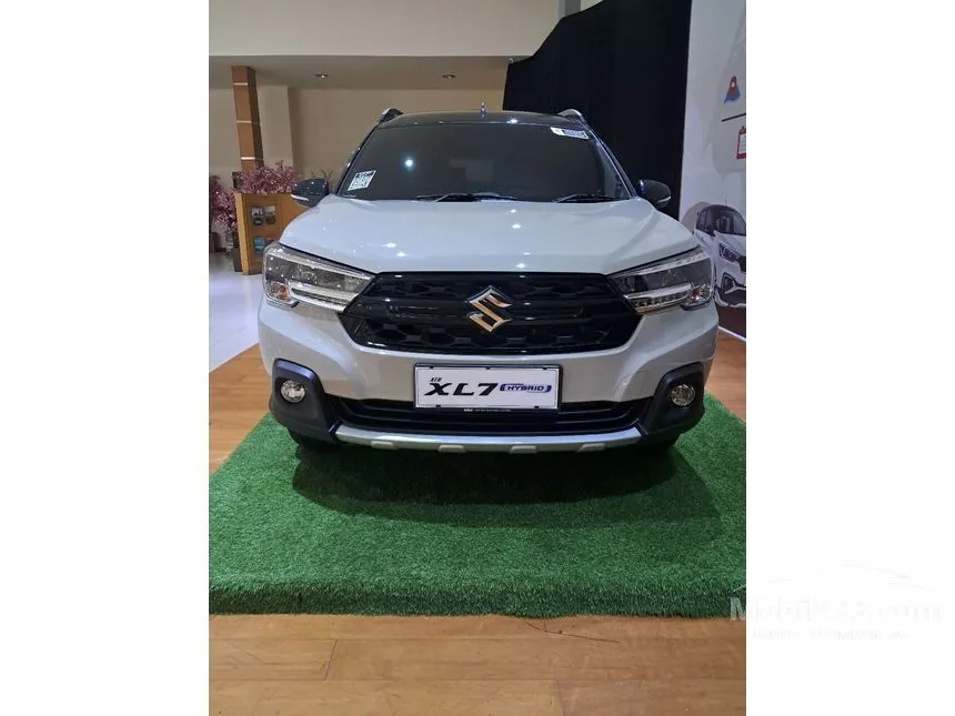 Jual Mobil Suzuki XL7 2024 ALPHA Hybrid 1.5 di Jawa Timur Automatic Wagon Lainnya Rp 203.840.000