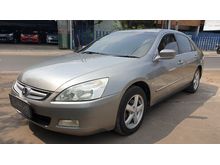 2004 Honda Accord VTi-L Matic (kredit dibantu)