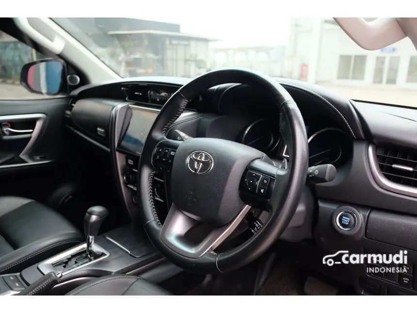 2021 Toyota Fortuner VRZ GR SPORT 4X2 SUV