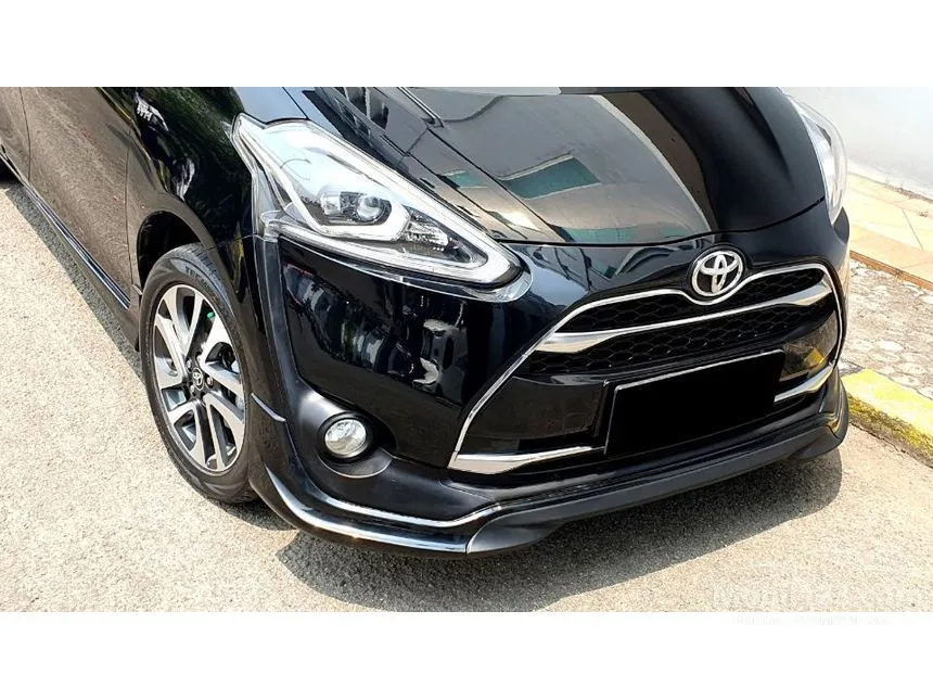 2017 Toyota Sienta Q MPV