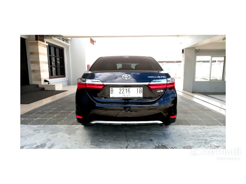 2017 Toyota Corolla Altis V Sedan