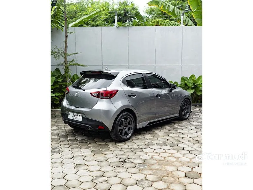 2016 Mazda 2 R Hatchback