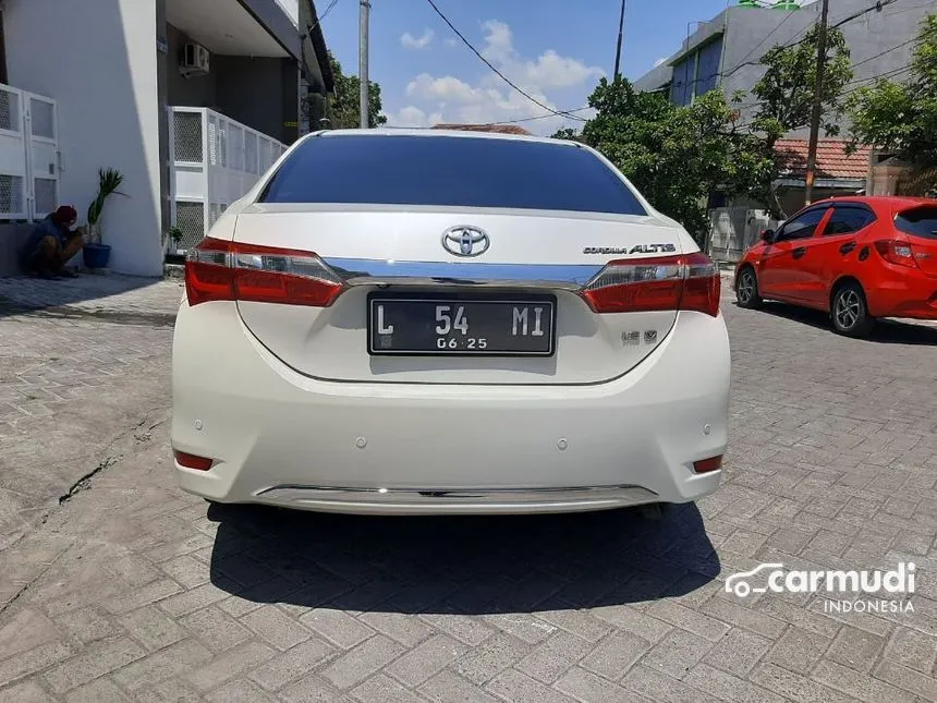 2015 Toyota Corolla Altis V Sedan