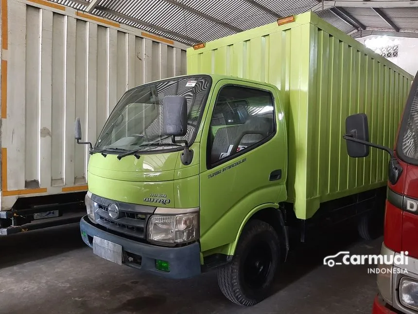 2013 Hino Dutro Truck