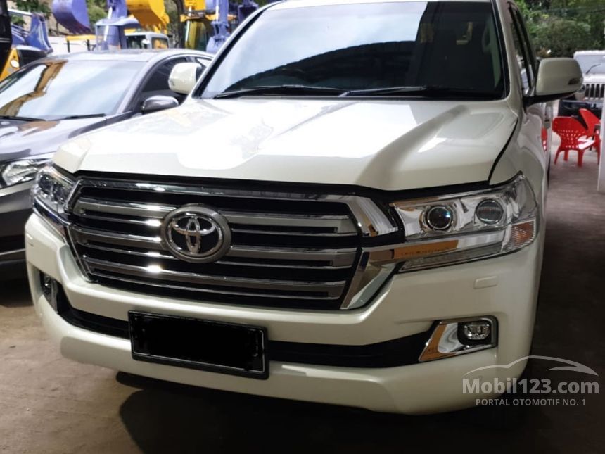 2019 Toyota Land Cruiser VX Grade SUV
