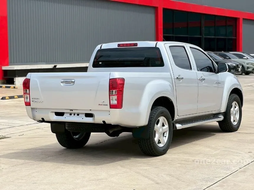2013 Isuzu D-MAX Hi-Lander Z Cab-4 Pickup