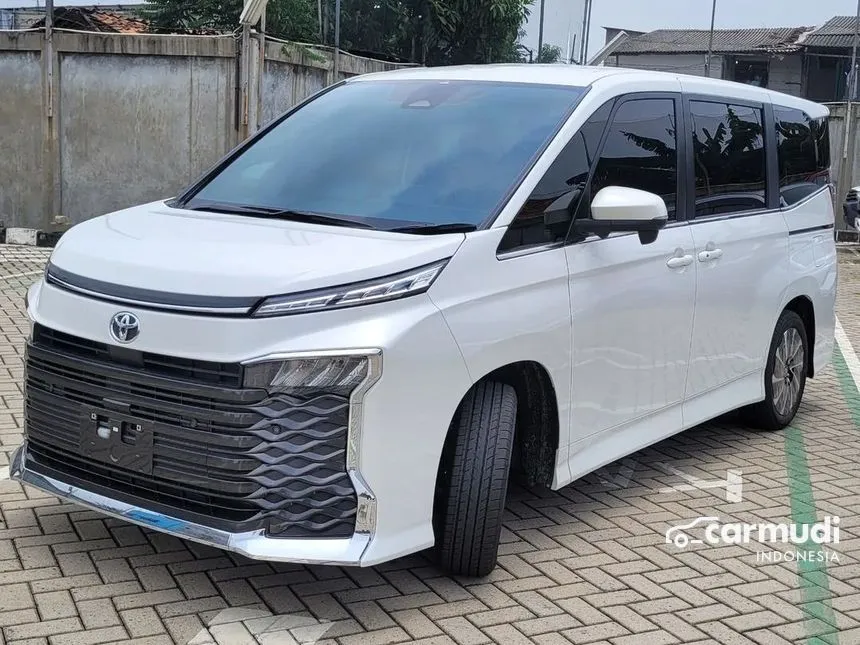 2024 Toyota Voxy Van Wagon