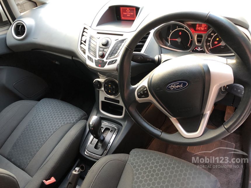 Jual Mobil Ford Fiesta 2013 Sport 1.6 di DKI Jakarta 