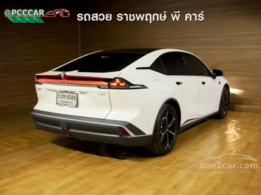 2024 DEEPAL L07 Sedan