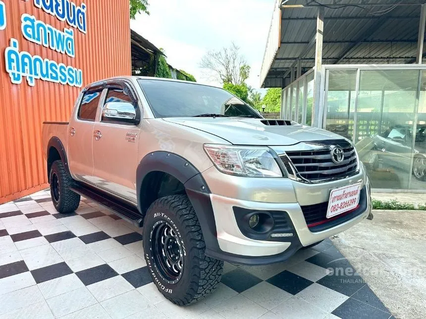 2013 Toyota HILUX VIGO Champ G Prerunner Double Cab Pickup