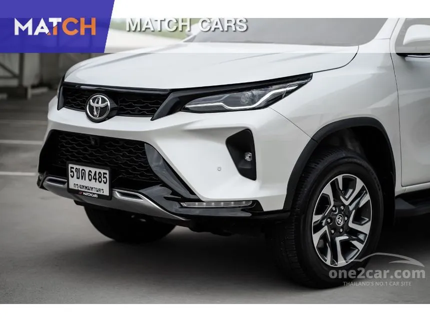 2024 Toyota FORTUNER Leader V SUV