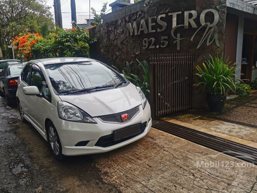 Jual Mobil  Honda Jazz  2008  RS  1 5 di Jawa Barat Automatic 