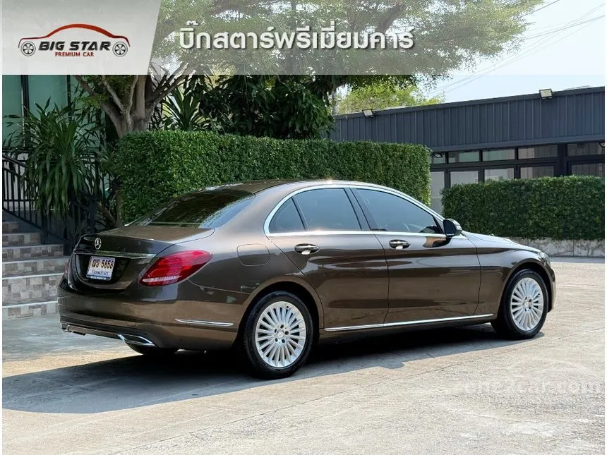 2015 Mercedes-Benz C180 Sedan