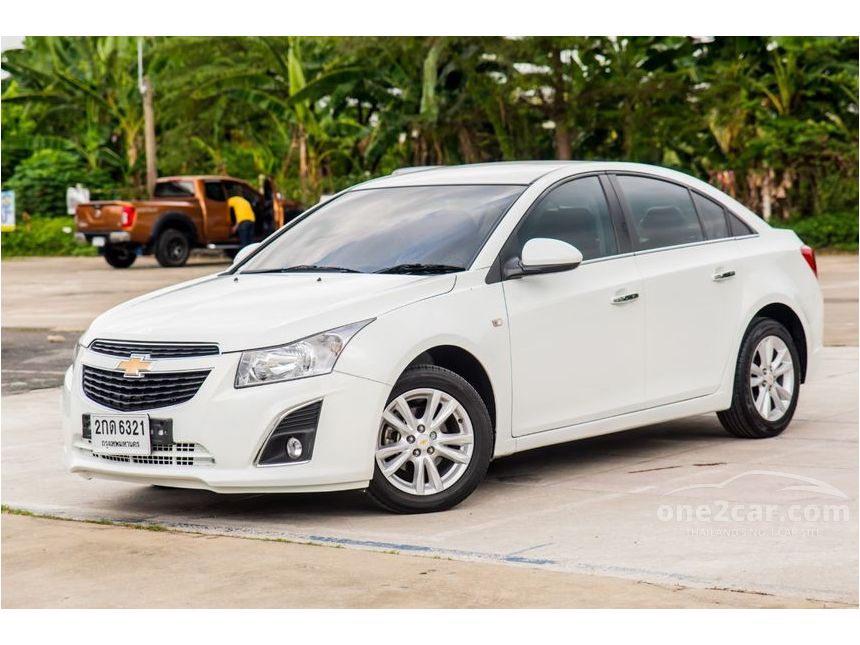 Chevrolet cruze 2013 год