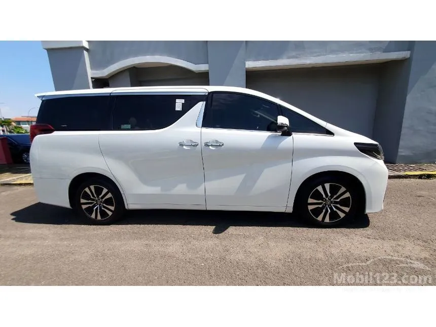 2021 Toyota Alphard G MPV