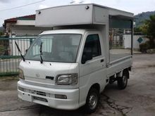 2014 Daihatsu Pasar Malam Box