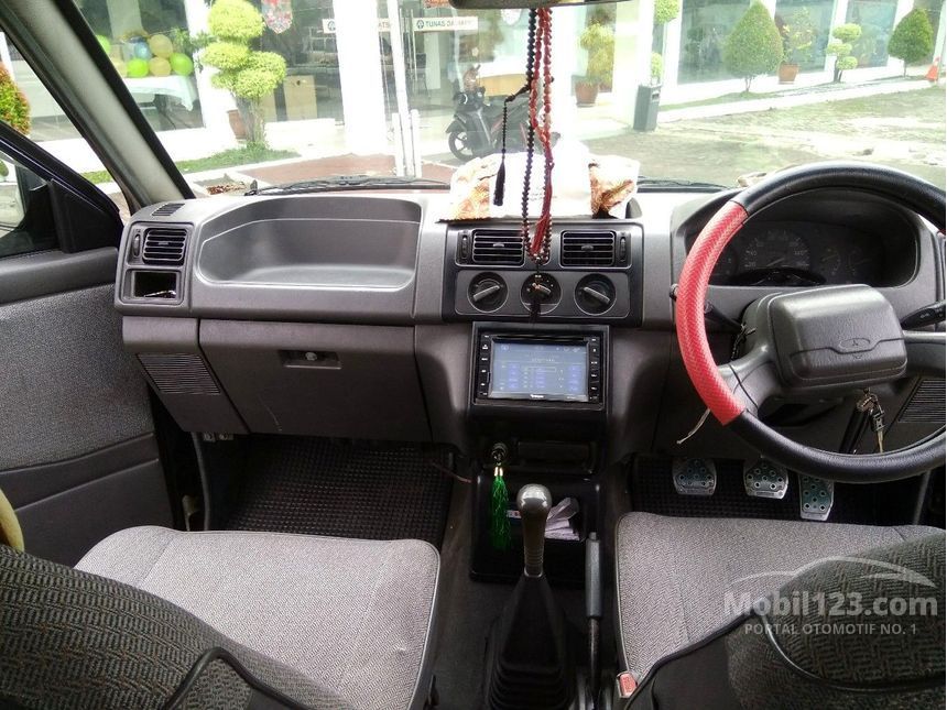 1999 Mitsubishi Kuda GLX MPV
