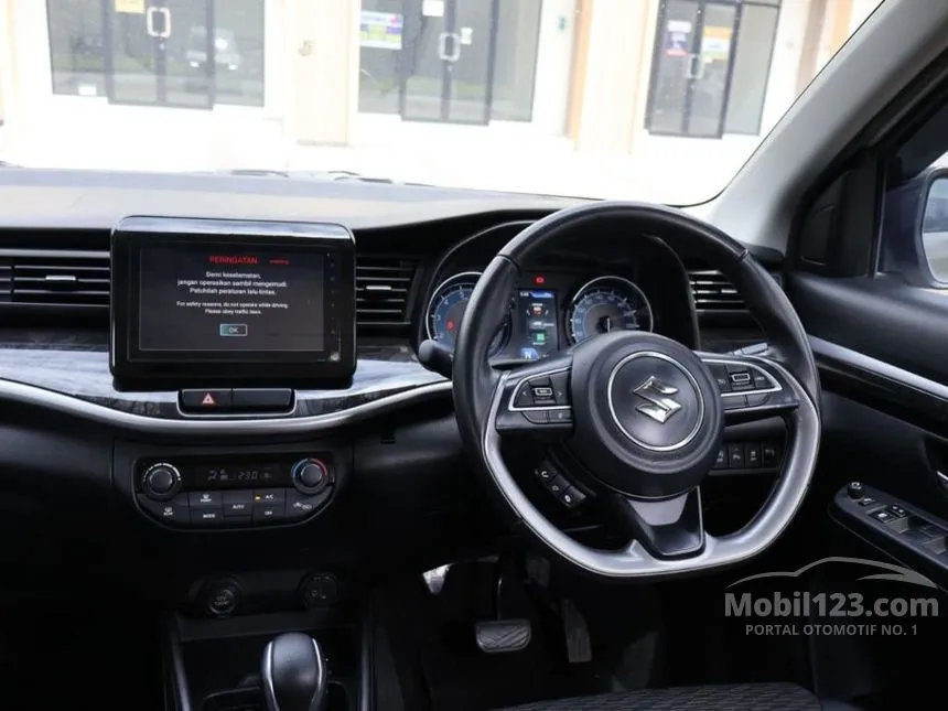 2023 Suzuki XL7 Alpha Hybrid SUV