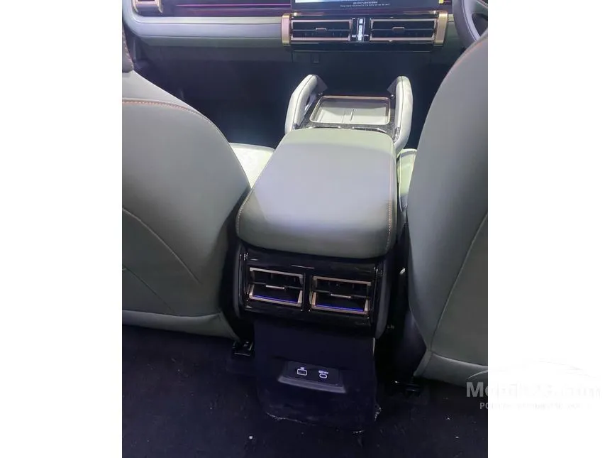 2025 Chery Omoda J6 EV IWD SUV